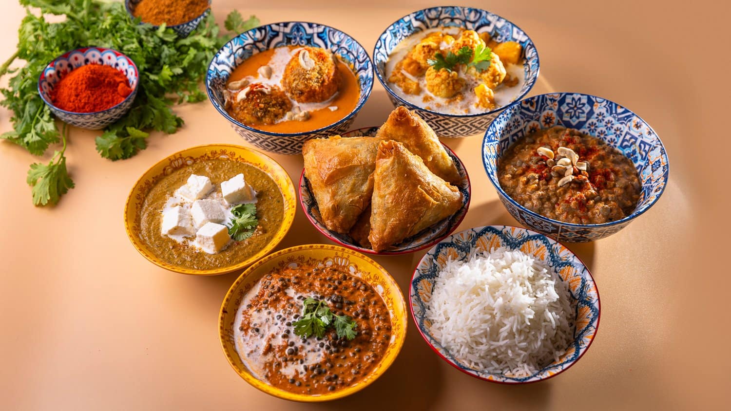 דיל הודי לשלושה