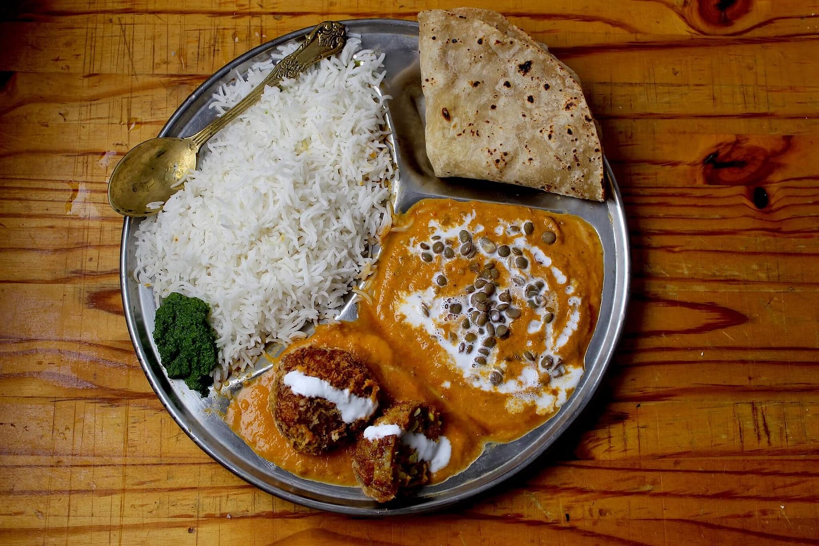 טאלי דאאל עדשים ומלאי כופתה